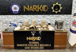 İstanbul'da operasyon: Otomobil lastiğinde uyuşturucu