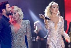 Seda Sayan sahnede aşka geldi! Çağlar Ökten ile paylaşım: Sevgilim...