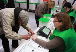 Gürcistan halkı sandık başına gitti