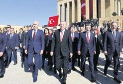 Devlet erkanı Anıtkabir’de