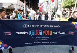 Antalya'da Türkiye Kültür Yolu Festivali coşkusu