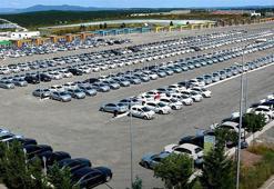 Otomobil ve hafif ticari araç pazarı daraldı