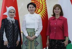 Emine Erdoğan Aygül Caparova'nın akşam yemeğine katıldı