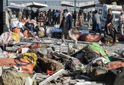 Pakistan'da tren istasyonunda patlama: 26 ölü