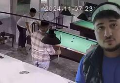Kafasına bilardo topu gelen genç yere yığıldı