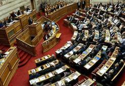 Yunanistan muhalefetinde istifa krizi: SYRIZA 4 vekil kaybetti