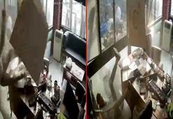 Her şey saniyeler içinde yaşandı! Asma tavan çöktü, kendini yerde buldu