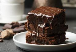 Unsuz şekersiz brownie tarifi! Tadı gram değişmiyor, 3 malzemeli eşsiz lezzet