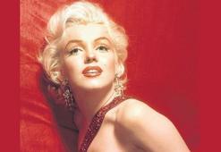 Aşk üçgeni iddiası! ‘Kennedy kardeşlerle Marilyn aynı odadaydı’