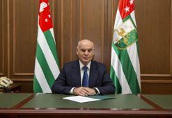 Abhazya'nın sözde Devlet Başkanı Bjania istifa etti