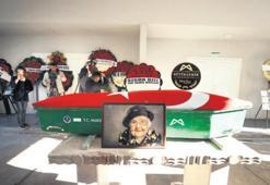 Sonsuzluğa uğurlandı