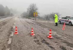 Bursa'da kar yağışı hayatı felç etti: İlçe yolları kapandı
