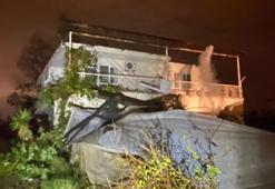 Antalya'da hortum yıkıp geçti! 'Uçak düşüyor sandık'