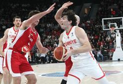 12 Dev Adam, Avrupa Şampiyonası biletini kazandı! Macaristan'ı devirdik