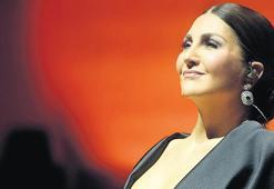 Sibel Can’dan senfonik gece