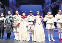 Yoğun ilgiyle perde açtı