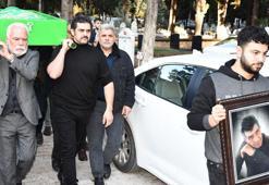 Şarkıcı Bayhan'ın acı günü! Babasını son yolculuğuna uğurladı