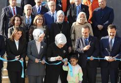 Emine Erdoğan, Hatay'da Engelli Sosyal Girişimcilik Merkezi'nin açılışını yaptı