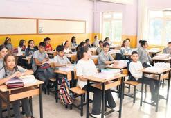 Dört yıl aynı kıyafet giyilecek
