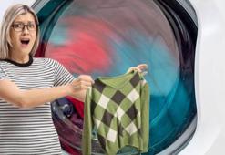 Kırışıklığı, makinede çekmeyi unutun! Meğer iç etikette yazıyormuş, şifre 'düşük ısı'