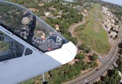 Otomobil yerine uçağa binip işe gitti! Bu mahallede oturanlar çok mutlu: '1 saat sürüyor'