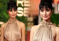 Güzelliğiyle festivale damga vurdu! Tuba Büyüküstün, Suudi Arabistan'da kırmızı halının yıldızı oldu