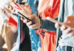 Gençler ‘fomo’ ve ‘sanal otizm’ pençesinde