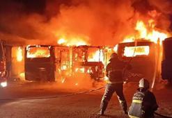 Burdur'da feci yangın! Tam 6 halk otobüsü küle döndü