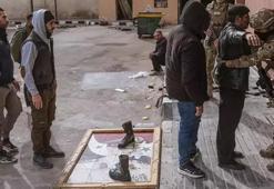 Suriye'de rejim unsurları silahlarını teslim ediyor