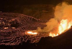 Kilauea Yanardağı uyandı! Lavlar 80 metre yüksekliğe ulaştı