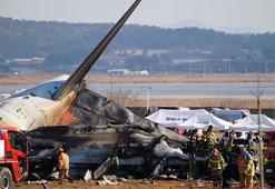 Güney Kore'de uçak faciası! 179 ölü