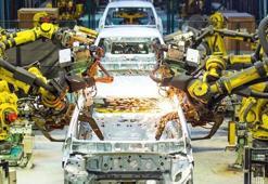 Türkiye otomotiv ve lojistik sektörleriyle Avrupa ve Asya'yı birbirine bağlıyor