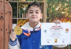 Diyarbakırlı minik Emir’den uluslararası başarı! Altın madalya ile döndü
