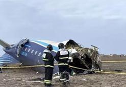 Kazakistan'daki uçak kazasından kurtulan 3 Kırgız vatandaşı ülkelerine döndü