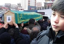 Sabit öğretmene gözyaşlarıyla veda! 'Onu çok özleyeceğiz'