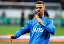 Fenerbahçe'de Serdar Aziz teknik direktör Mourinho'nun kararını bekliyor