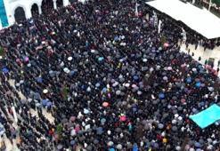 Ünlü sanatçı Ferdi Tayfur gözyaşlarıyla son yolculuğuna uğurlandı