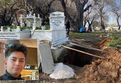 Acı kader... İsmini aldığı ağabeyi ve 5 yaşındayken kaybettiği annesinin yanına defnedildi