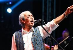 Son dakika! Edip Akbayram'ın sağlık durumunda yeni gelişme: Ameliyat edildi