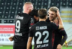 Çorum FK, İstanbulspor'u 3 golle devirdi!