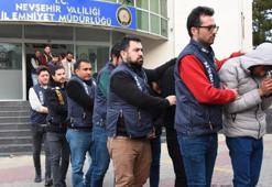 8 saatte bir nöbet değiştirdiler! Dinlene dinlene 250 kişiyi dolandırdılar