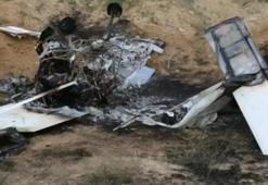 İran'da eğitim uçağı düştü: 3 ölü