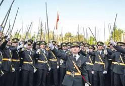 Disipline sevk edilen teğmenlerle ilgili son durum! MSB kaynaklarından açıklama