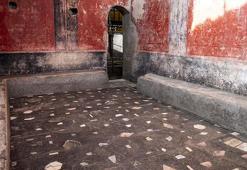 Yer altında lüks spa! Küllerin altında imparator hamamı keşfedildi