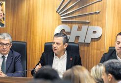 CHP Parti Meclisi olağanüstü toplandı: ‘Büyük bir kurgu hayata geçiriliyor’
