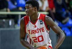 NBA'de Adem Bona 10 sayı attı! 76ers, Bucks'a mağlup oldu