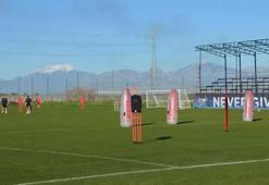 Antalya'ya FIFA standartlarında 5 futbol sahası daha kazandırıldı