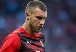 Fenerbahçe'den Pavlovic için Milan'a dudak uçuklatan rekor teklif!