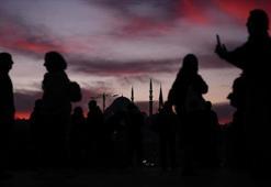 Yerli turistler üçüncü çeyrekte 204,9 milyar lira seyahat harcaması yaptı