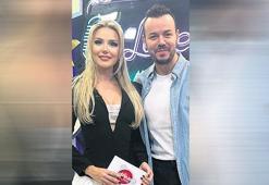 Albümün öyküsünü anlatacak